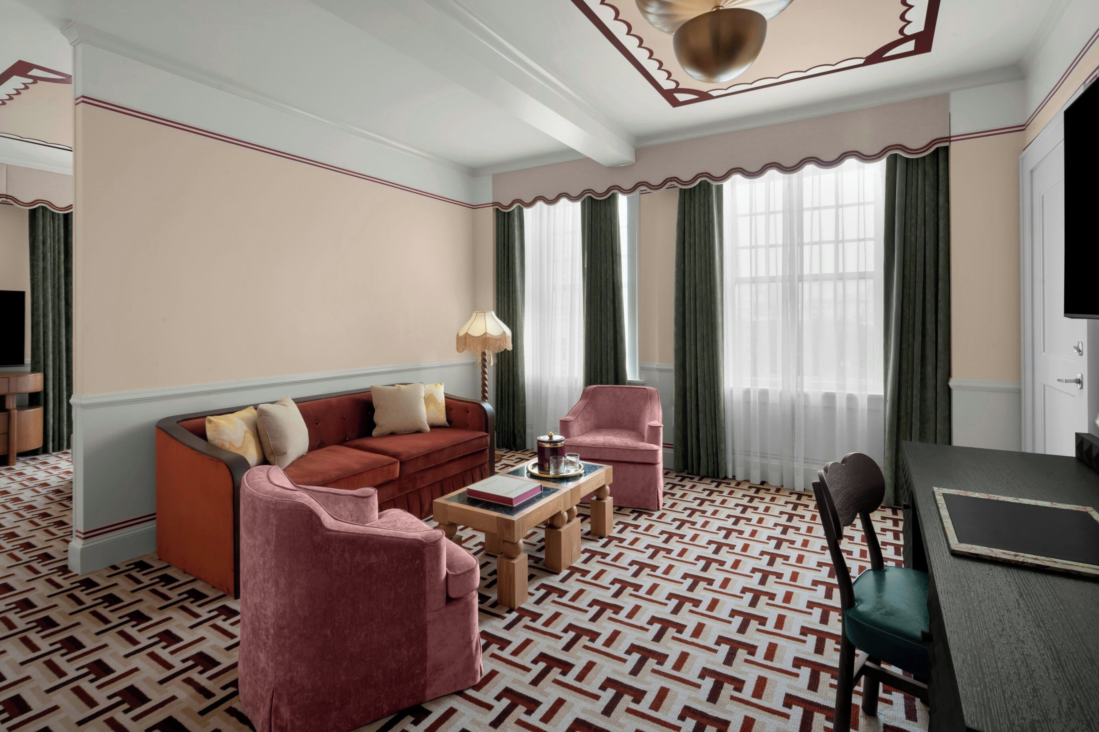 1 bedroom, premium bedding, down comforters, pillowtop beds