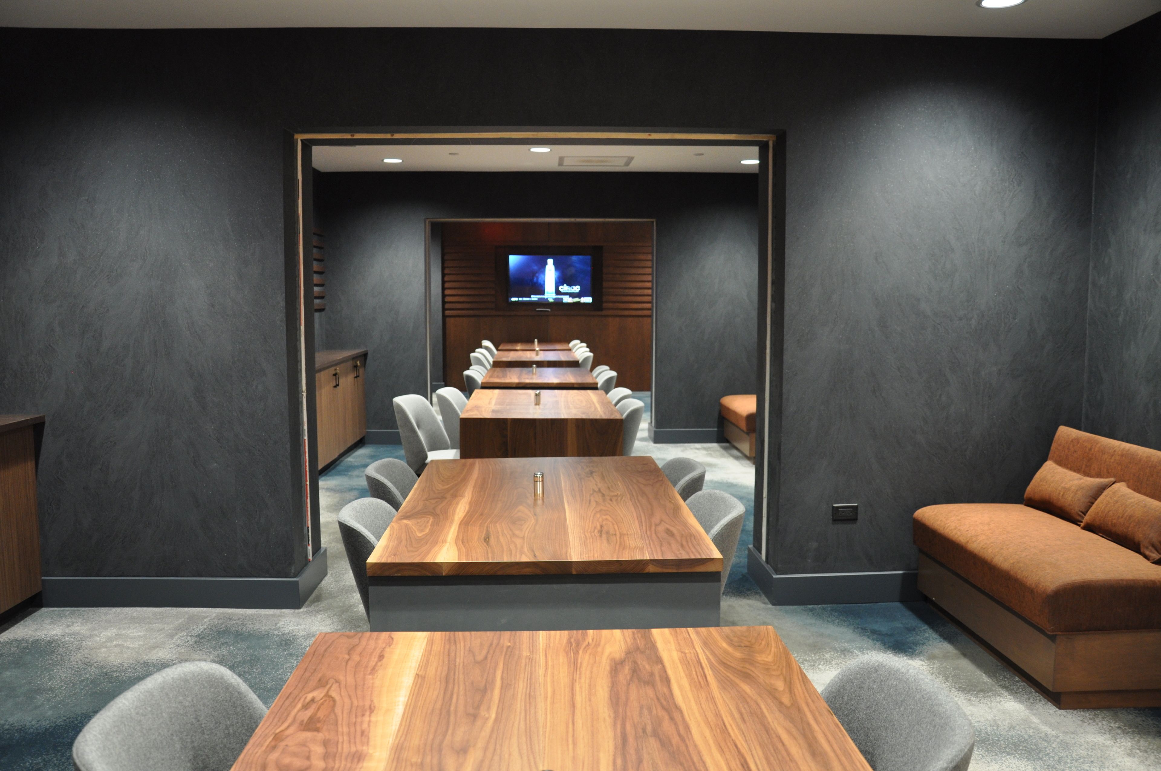 breakfast, lunch and dinner served