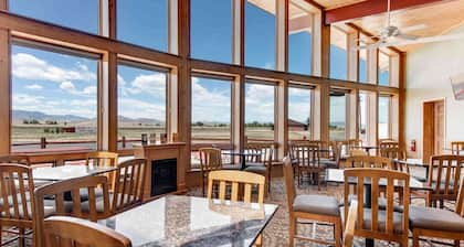 Best Western Movie Manor