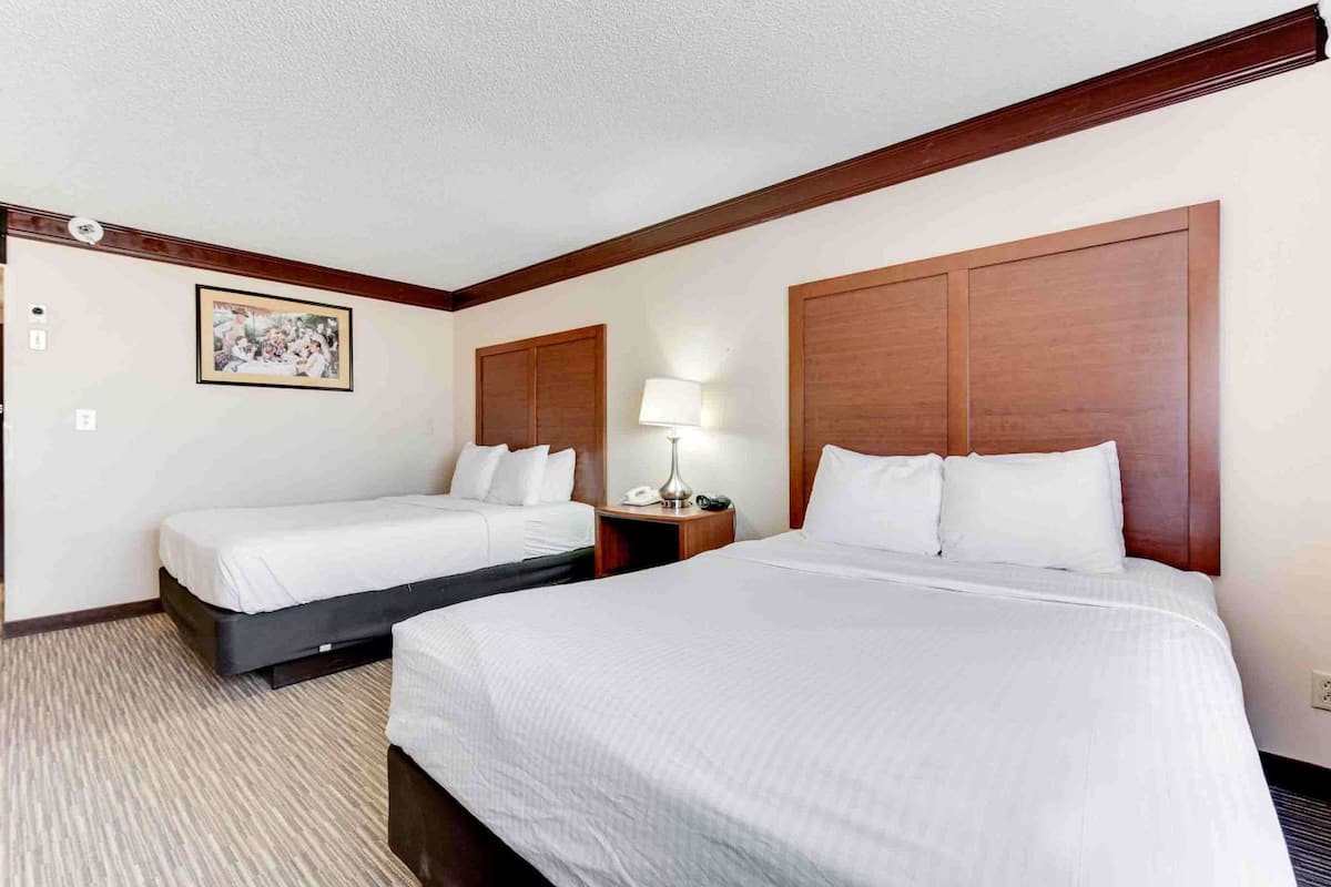 Standard Room, 2 Queen Beds, Accessible, Bathtub | Desk, blackout drapes, iron/ironing board, free WiFi