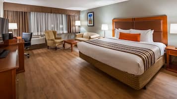 Hypo-allergenic bedding, in-room safe, desk, laptop workspace