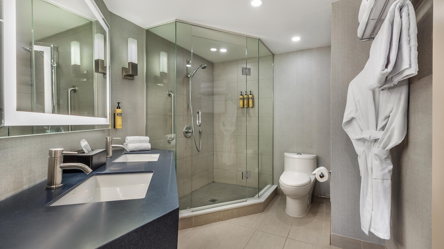 Best Western Plus Ottawa City Centre