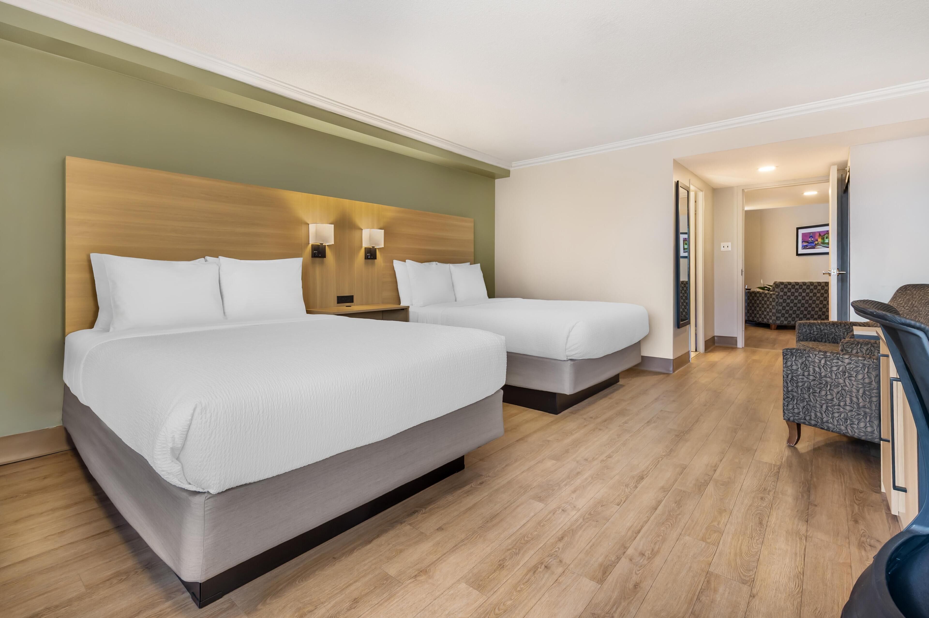 Suite, 2 Queen Beds, Non Smoking, Kitchen (Full Kitchen) | Hypo-allergenic bedding, in-room safe, desk, laptop workspace