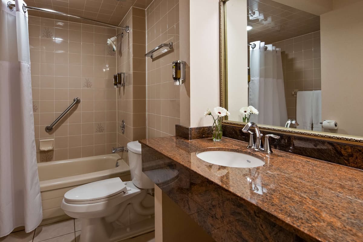 hypo-allergenic bedding, in-room safe, desk, laptop workspace