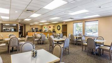 Free cooked-to-order breakfast