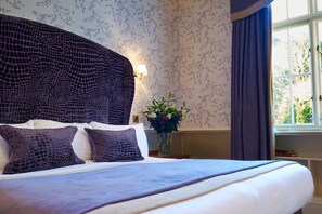 Superior Double Room | Premium bedding, iron/ironing board, cribs/infant beds, rollaway beds - Buckland Tout Saints Hotel (Totnes)