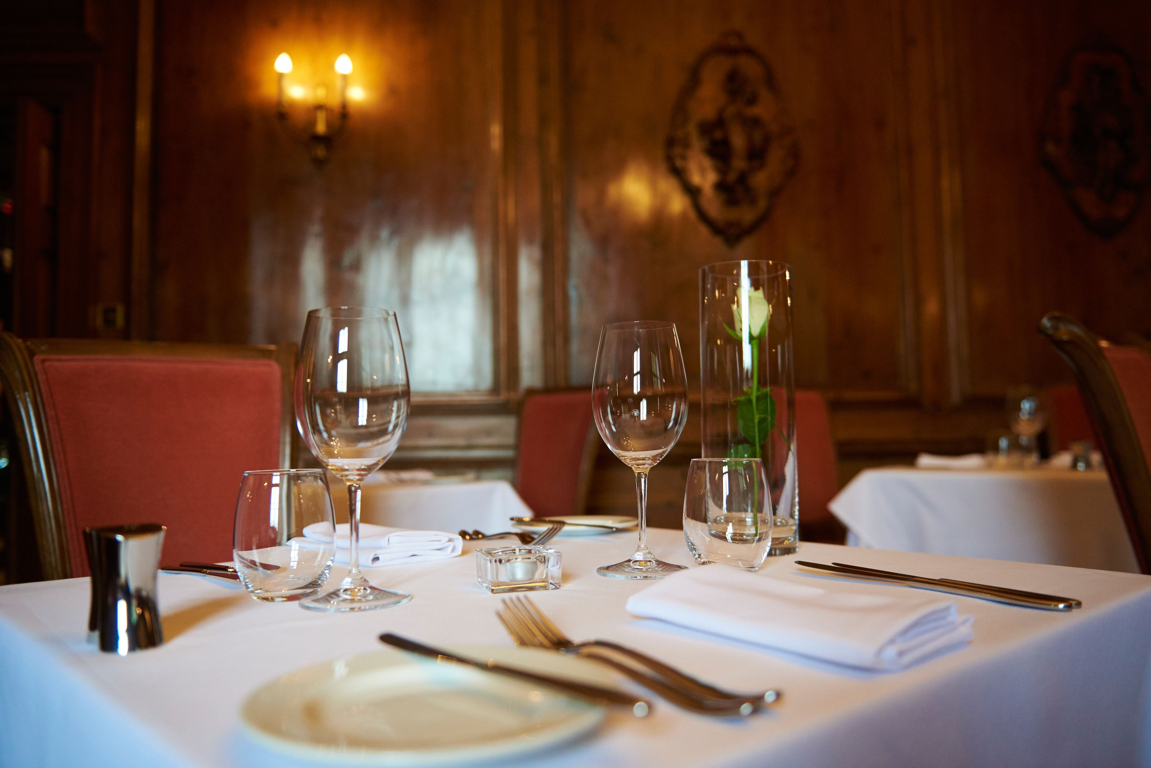 Lunch and dinner served