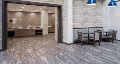 Embassy Suites by Hilton Baltimore Hunt Valley