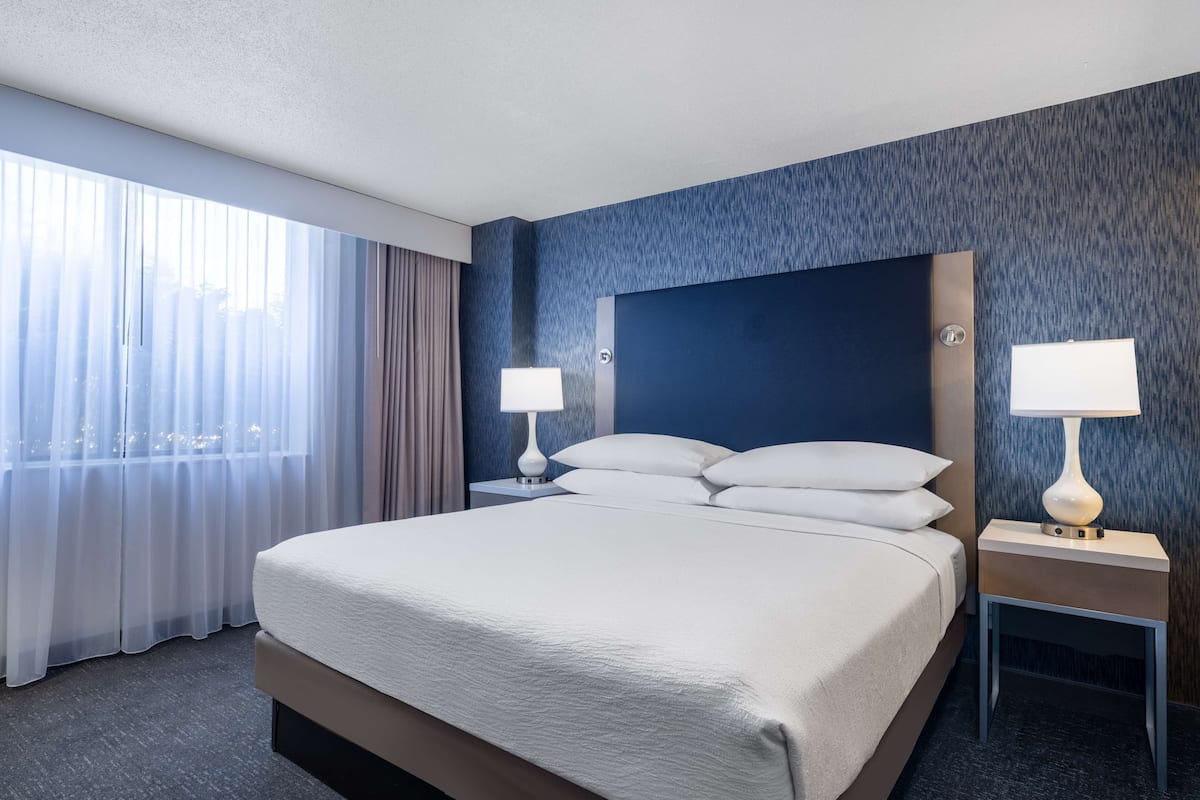 1 bedroom, in-room safe, desk, laptop workspace