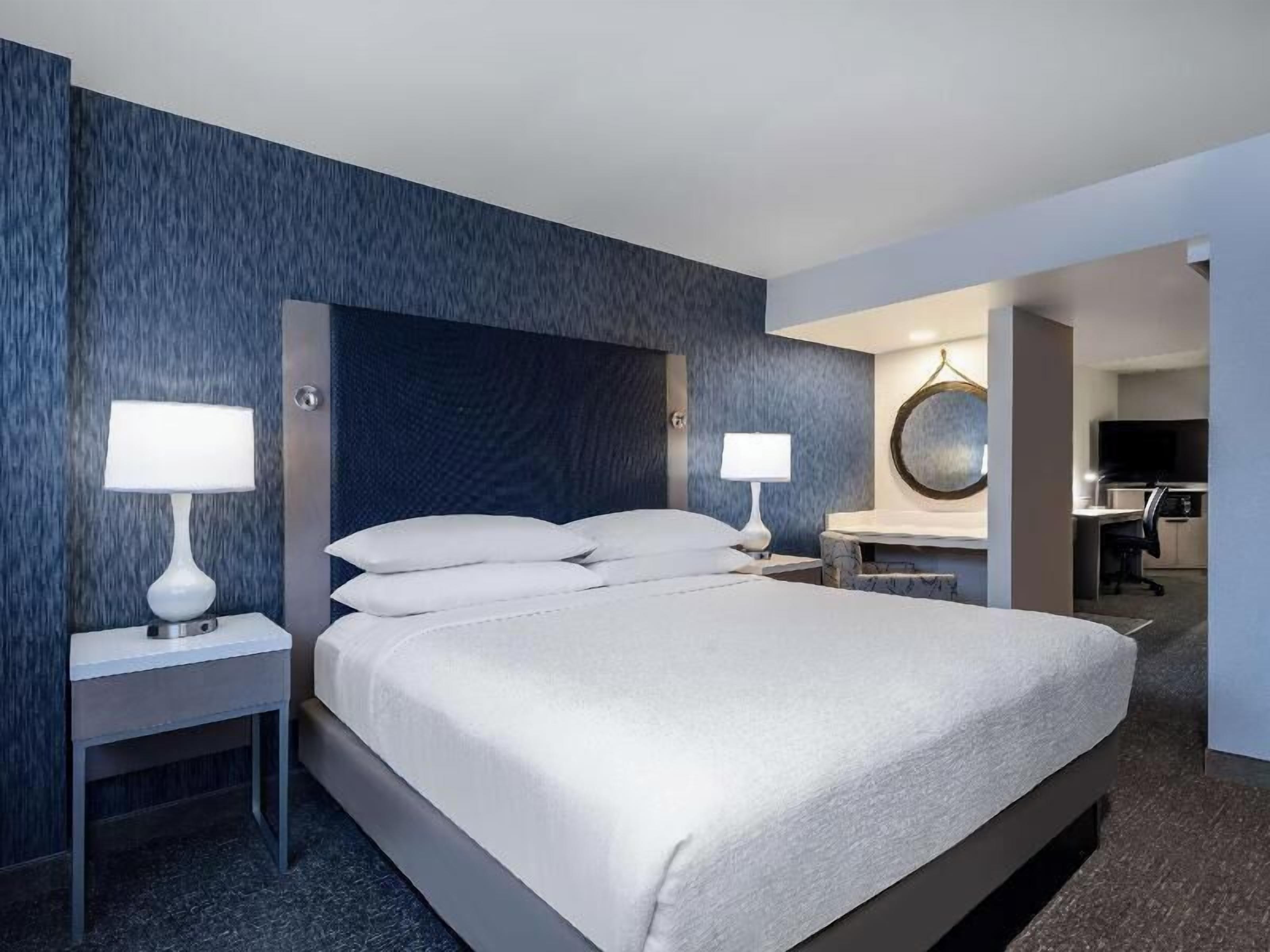 1 bedroom, in-room safe, desk, laptop workspace