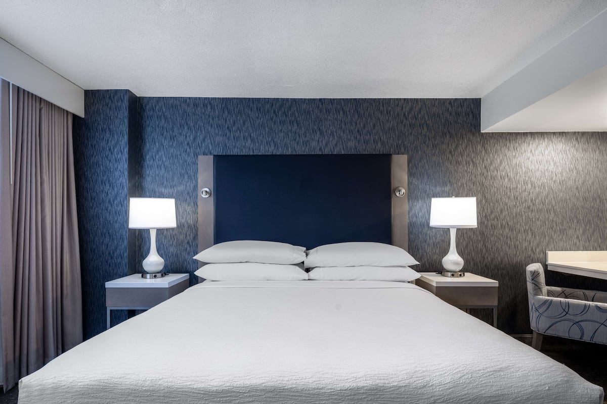 1 bedroom, in-room safe, desk, laptop workspace