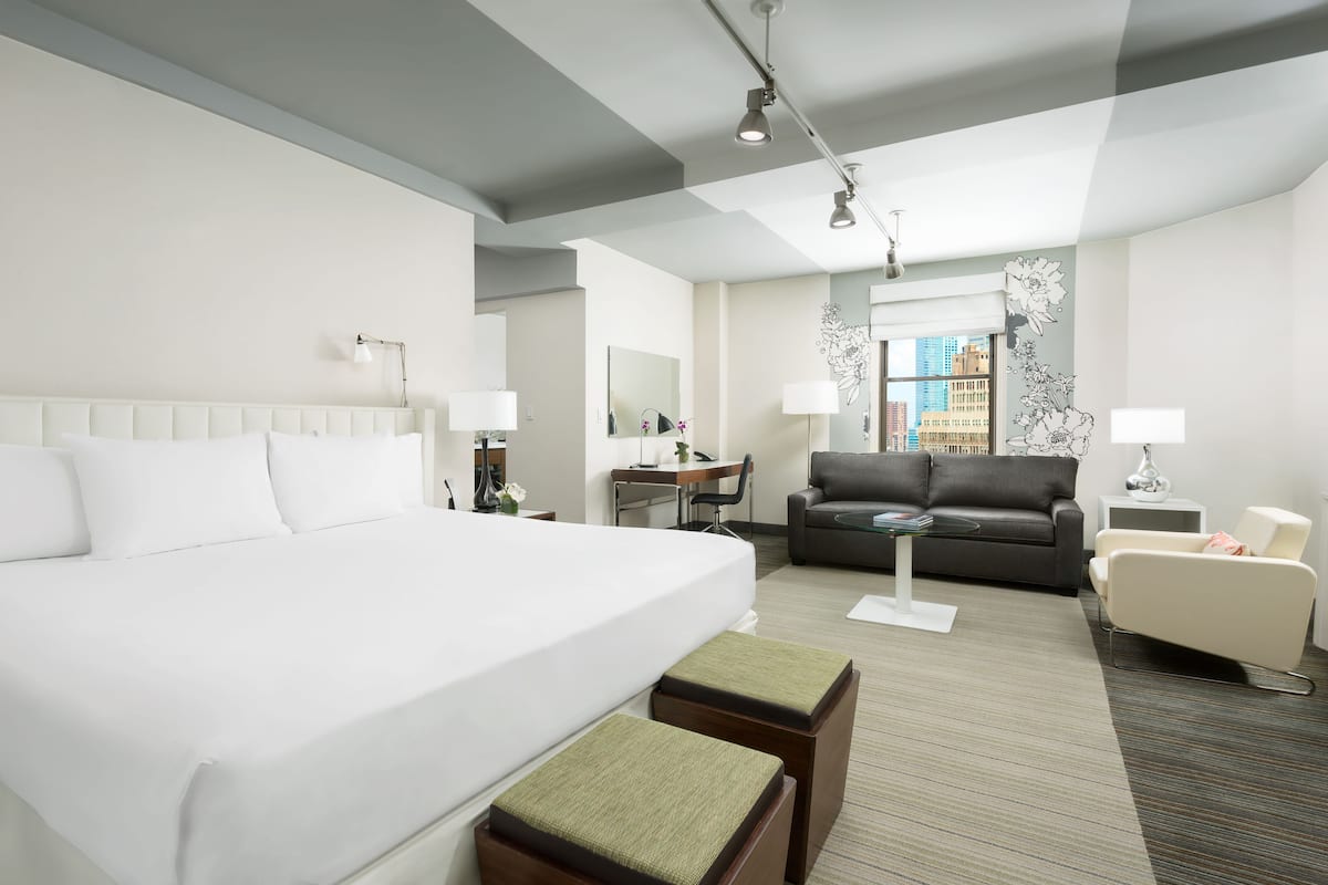 Premium bedding, pillowtop beds, in-room safe, desk