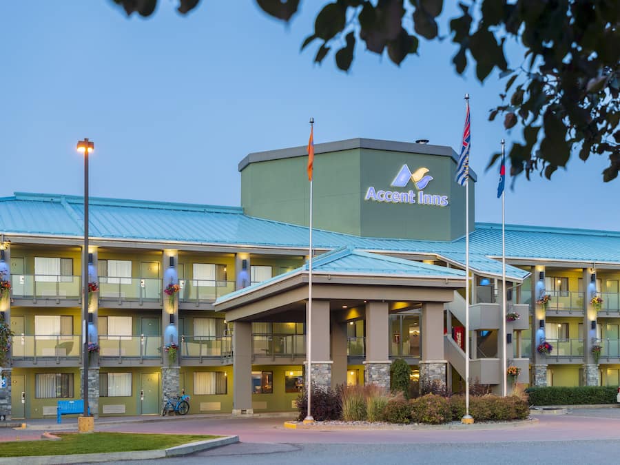 Front of property - evening/night