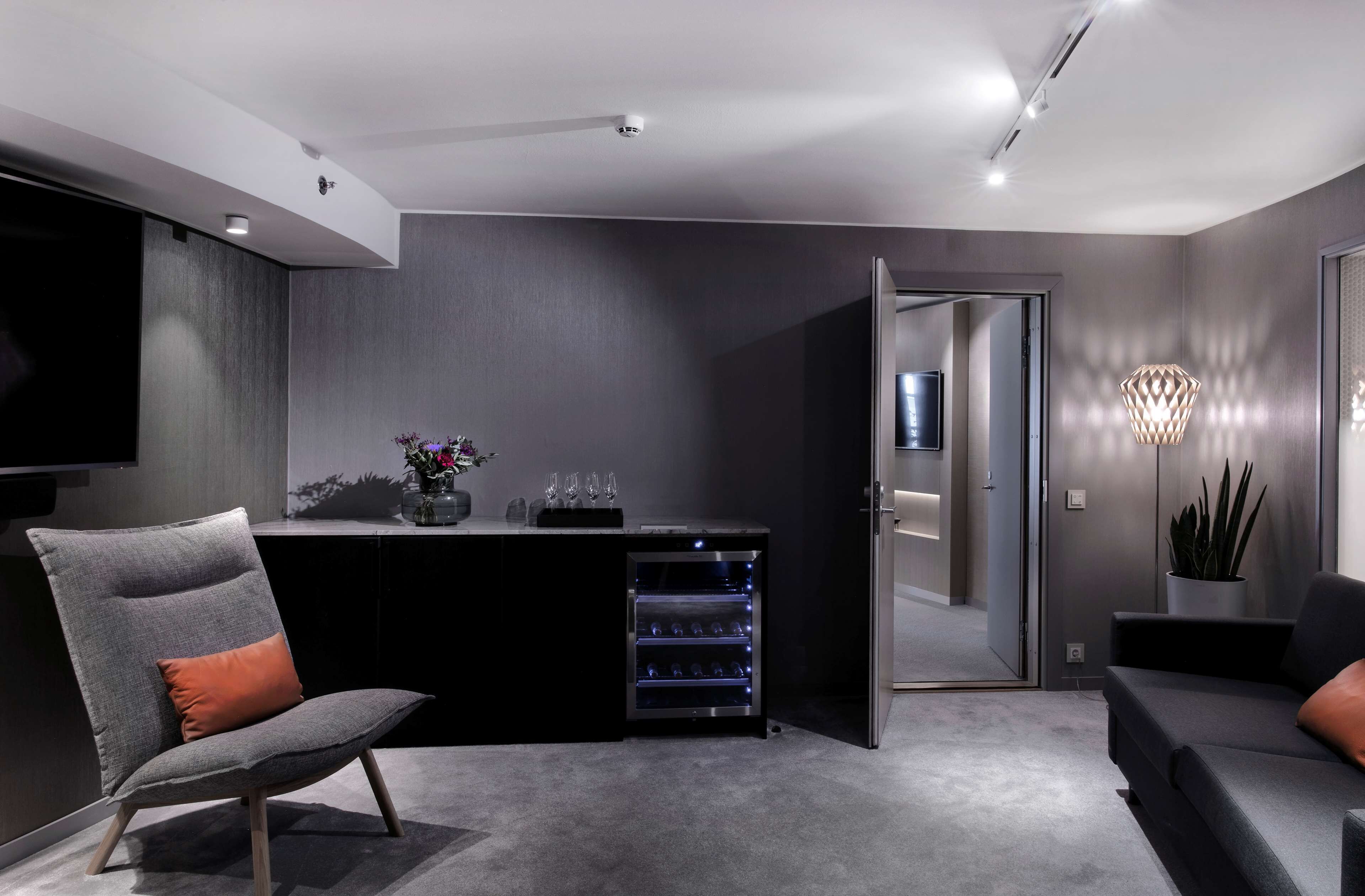 royal suite | premium bedding, memory-foam beds, minibar, in-room safe