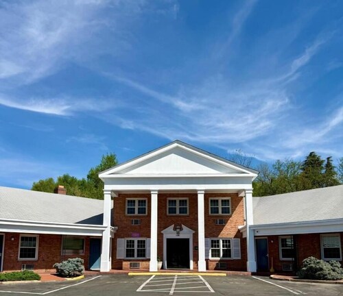 Governor House Inn