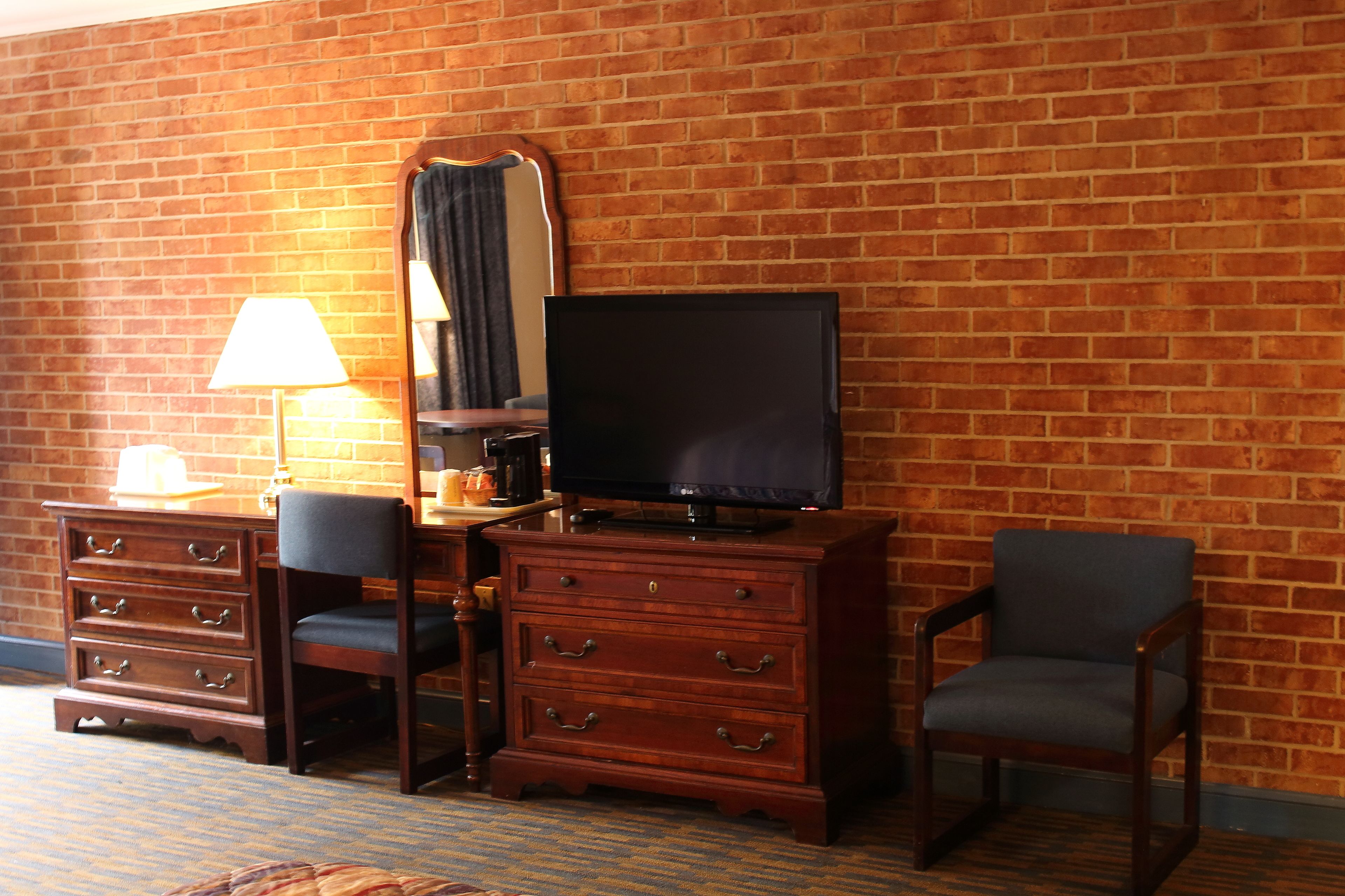 Individually furnished, desk, laptop workspace, blackout curtains