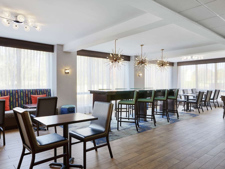 Free daily on-the-go breakfast