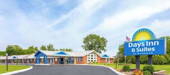 Days Inn by Wyndham Wauseon