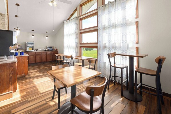 Property amenity - Days Inn by Wyndham Wauseon (Wauseon)