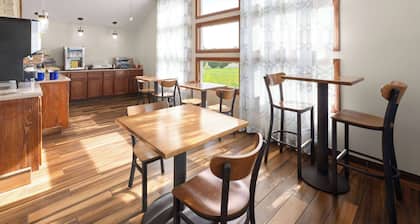 Days Inn by Wyndham Wauseon