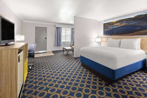Studiosuite, 1 Queen-Bett, Nichtraucher | Schreibtisch, Bügeleisen/Bügelbrett, kostenloses WLAN, Bettwäsche