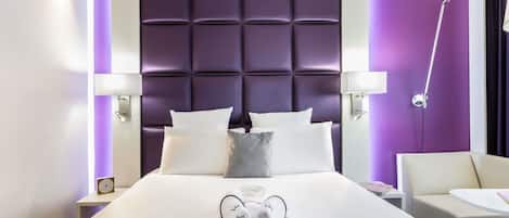 Privilege, Room, 1 Double Bed | Premium bedding, minibar, in-room safe, desk