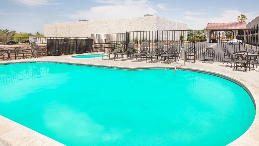 Travelodge by Wyndham Indio