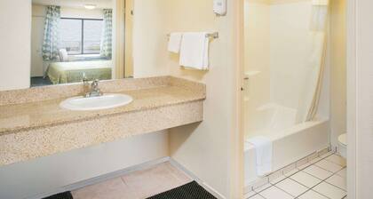 Travelodge by Wyndham Indio