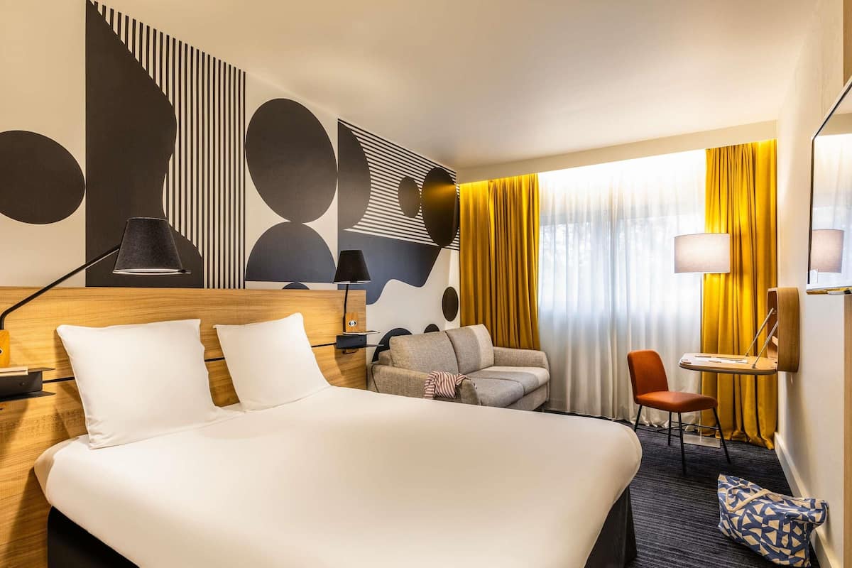 Superior Room, 1 Double Bed with Sofa bed