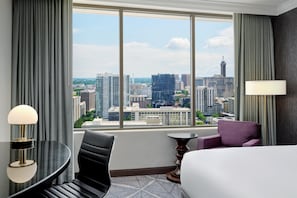 1 bedroom, premium bedding, pillow-top beds, in-room safe