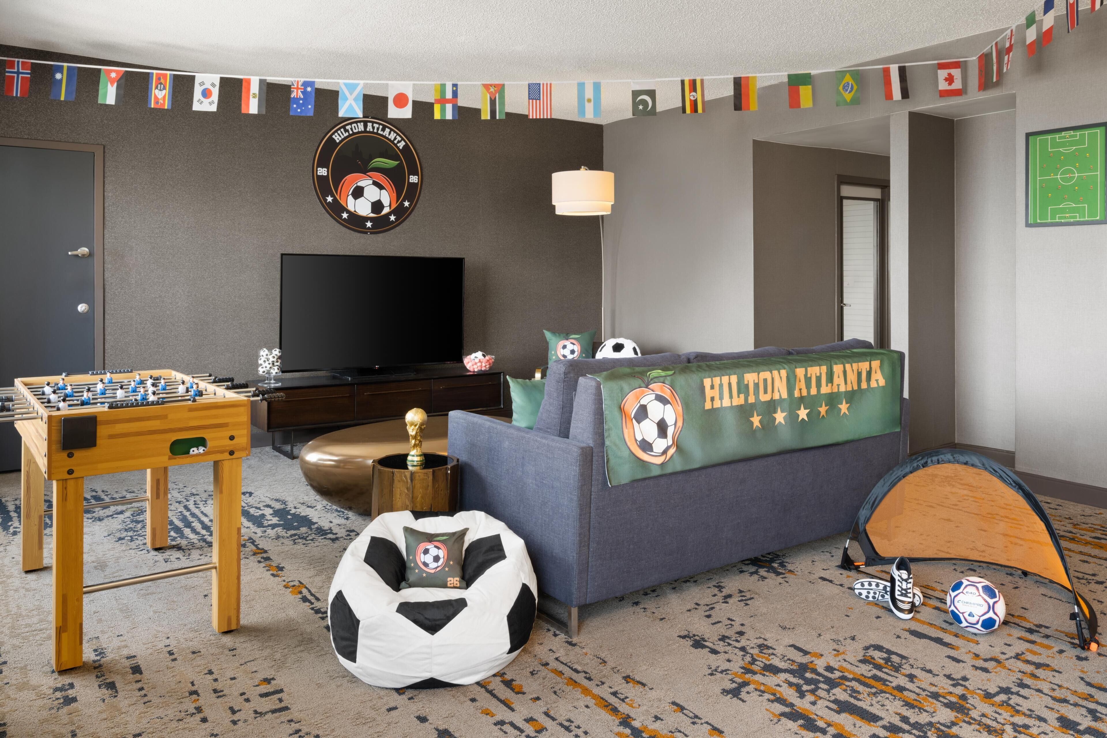 Rom, 1 kingsize-seng (Atlanta Winter Wonderland) | Oppholdsområde | LCD-TV og filmkjøp