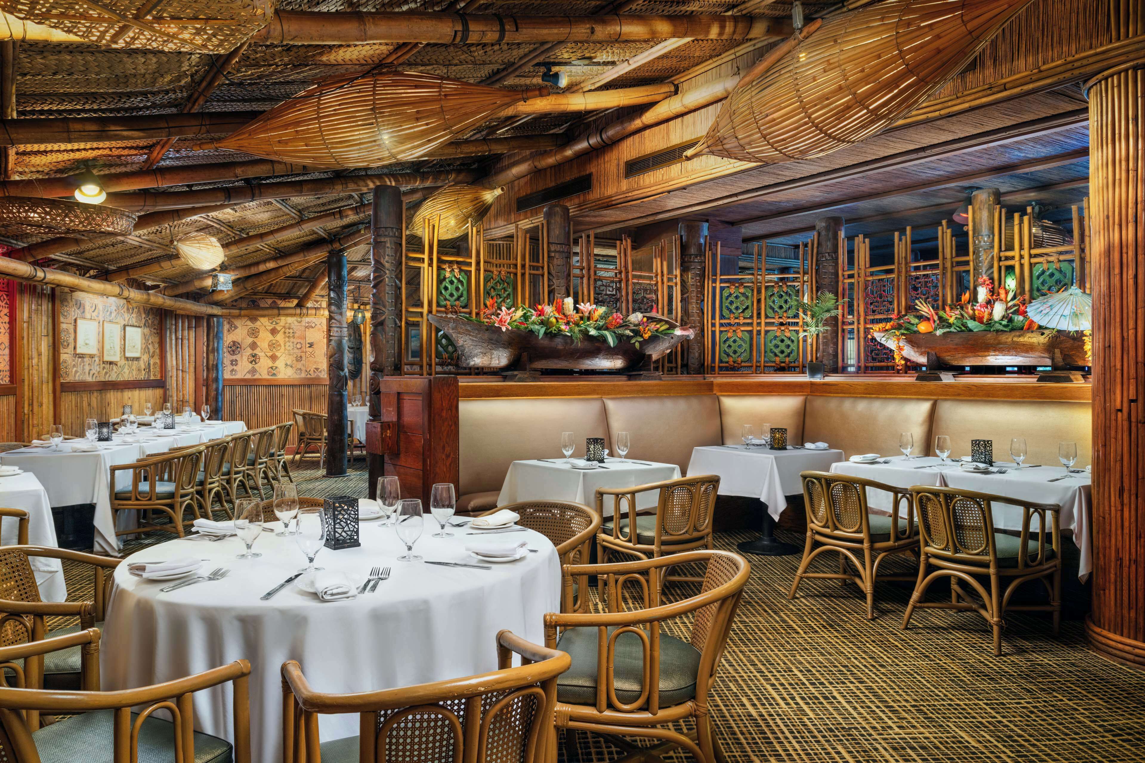 4 restaurants, breakfast served