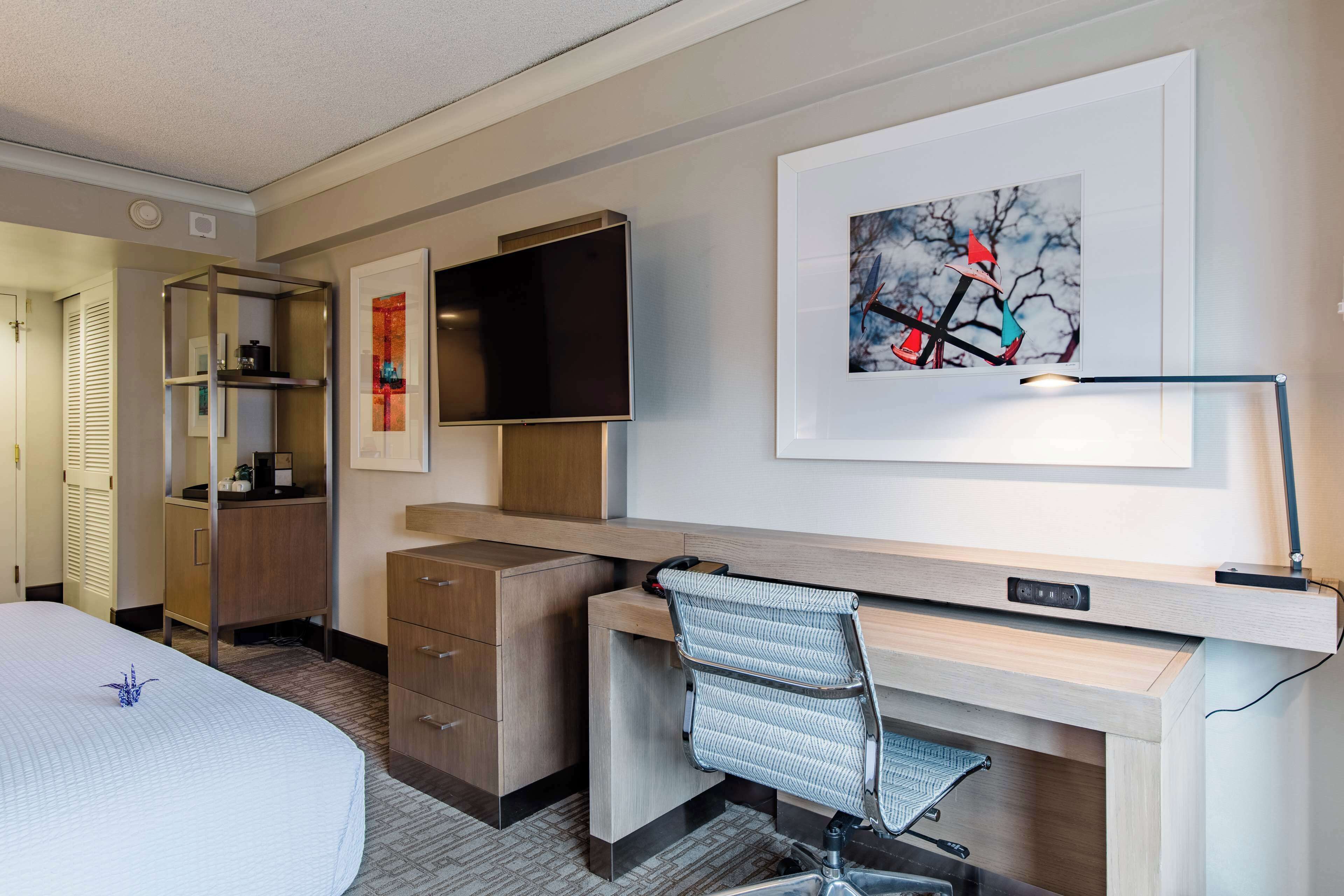 room, 1 king bed | in-room safe, blackout curtains, free cots/infant beds