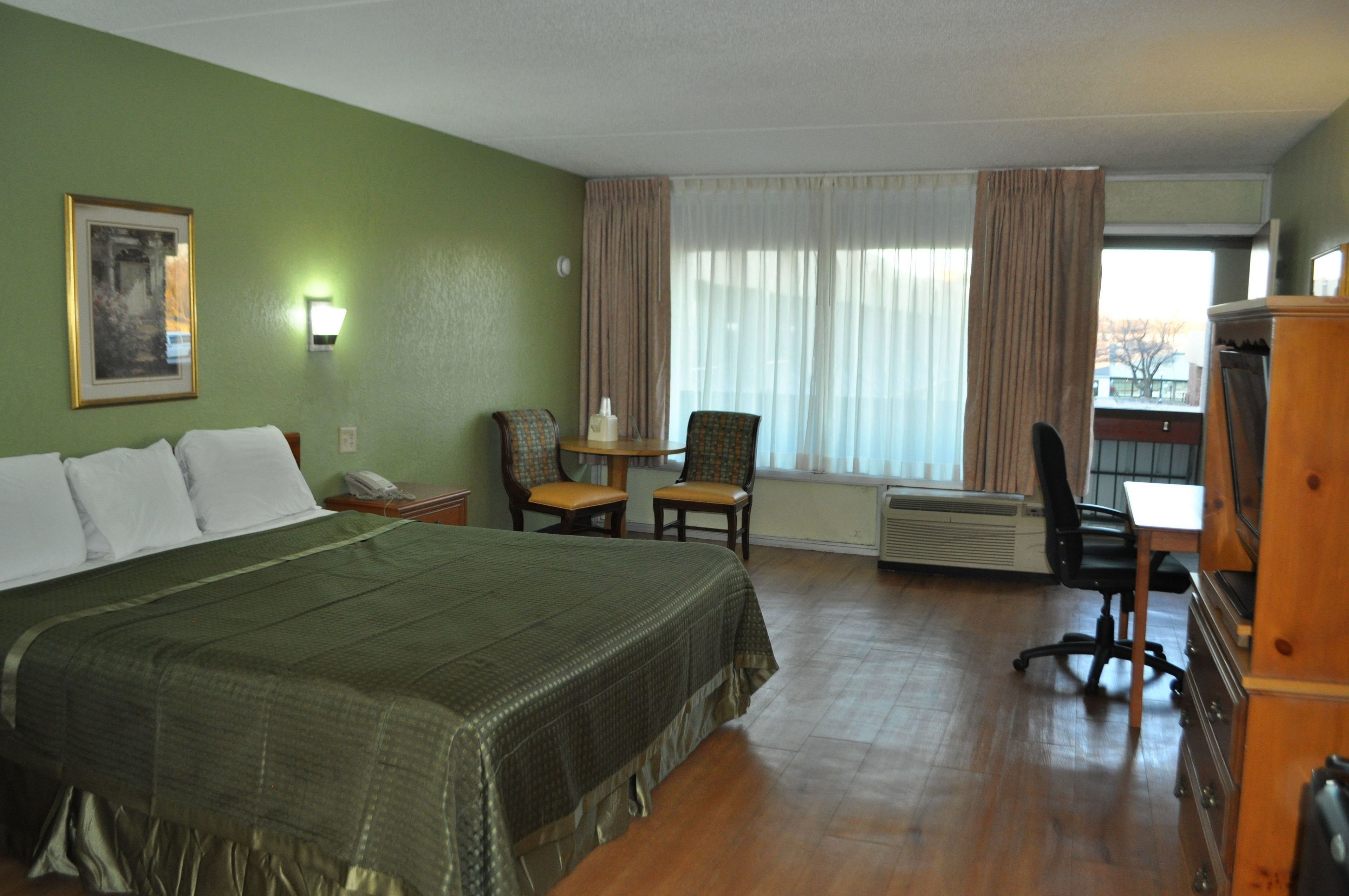 办公桌、熨斗/熨衣板、婴儿床、免费 WiFi