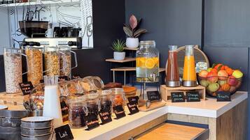 Daily buffet breakfast (EUR 11.90 per person)