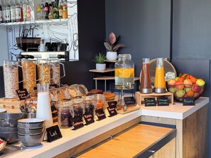 Daily buffet breakfast (EUR 11.90 per person) - ibis Ales Centre Ville Hotel (Ales)