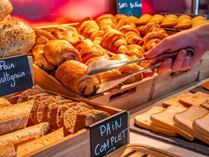 Daily buffet breakfast (EUR 11.90 per person)