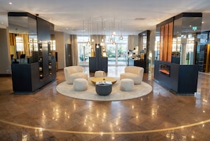 Lobby - Best Western Plus Delta Park Hotel (Mannheim)
