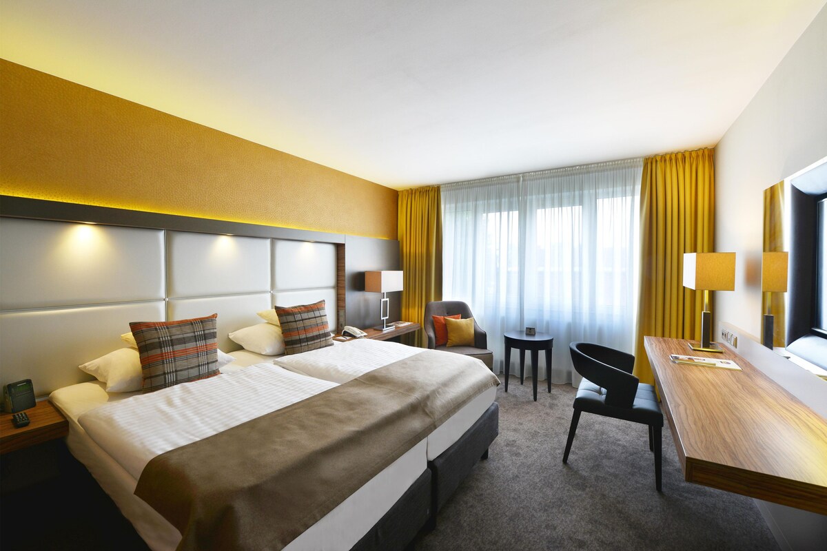 Business Room, 2 Single Beds