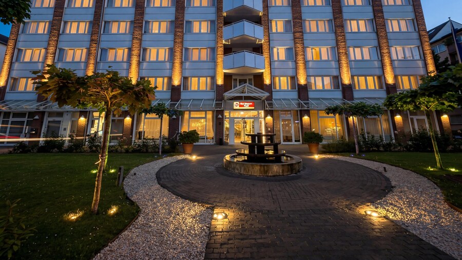 Best Western Plus Delta Park Hotel