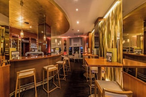 Bar (in der Unterkunft)