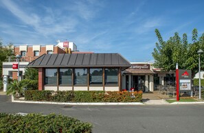 Food court - ibis Toulouse Blagnac Aeroport (Blagnac)