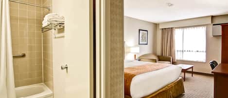 Surmatelas, bureau, rideaux occultants, chambres insonorisées