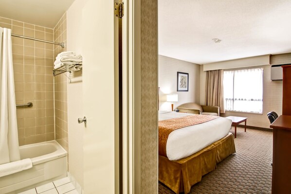 Pillowtop beds, desk, blackout drapes, soundproofing