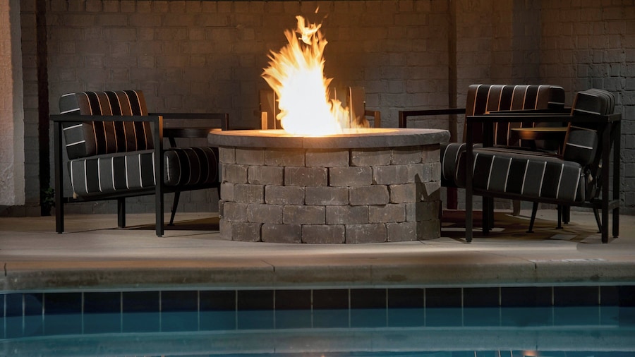 Courtyard by Marriott Winston-Salem University