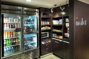Food and drink - Courtyard by Marriott Winston-Salem University (Winston-Salem)