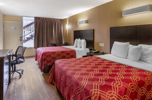 Cots/infant beds, rollaway beds, free WiFi, bed sheets - Econo Lodge Roanoke Civic Center (Roanoke)