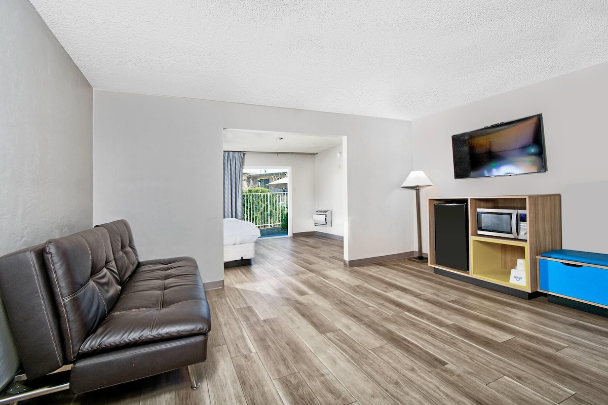 Suite Studio, 1 trĂšs grand lit, non-fumeur