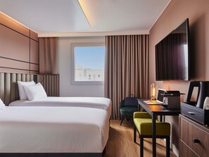 Superior Room, 2 Single Beds | In-room safe, desk, blackout curtains, soundproofing - Mercure Paris Nanterre (Nanterre)