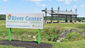 A sign for River Center, Bicentennial Commons, Middletown, 120 South Carmody Boulevard, MetroParks. - Fairfield Inn Middletown Monroe (Middletown)